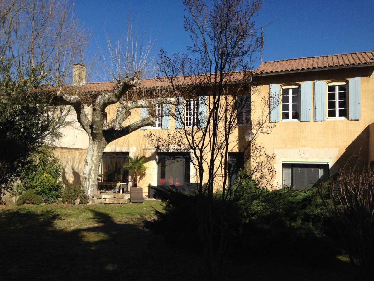 Clos St Pierre De Fraisse Hotel Avignon Exterior photo